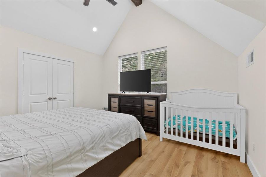 Furnished interior view inside a new home in , Mabank (Image 5).