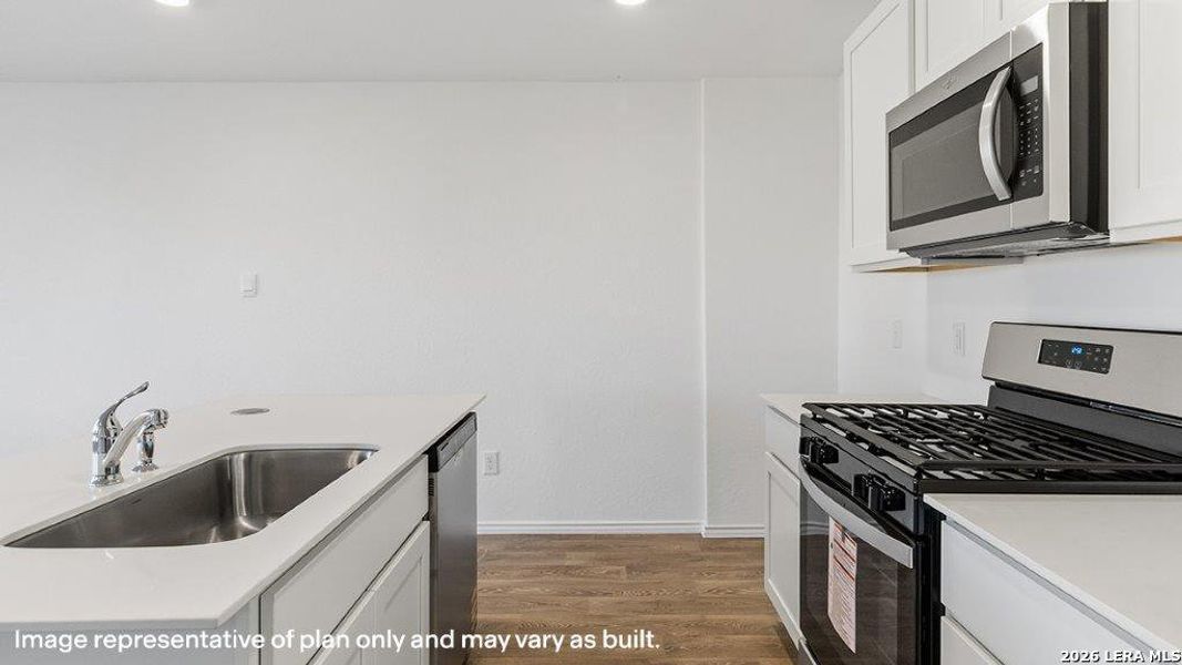 Furnished interior view inside a new home in Blue Ridge Ranch, San Antonio (Image 9).