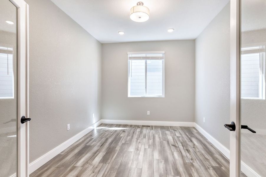 Spacious, unfurnished interior of a new home in Barefoot, Firestone (Image 7). Spacious, unfurnished interior of a new home in Barefoot, Firestone (Image 7).