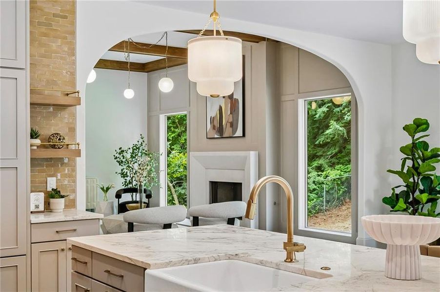 Image 33 of a home in .