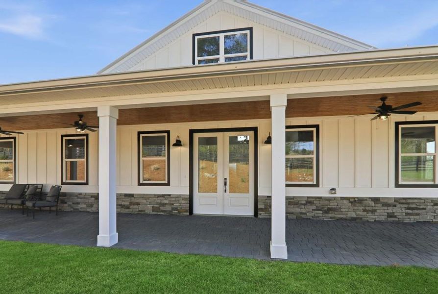 Exterior details and patio area of a home in , Senoia (Image 46).