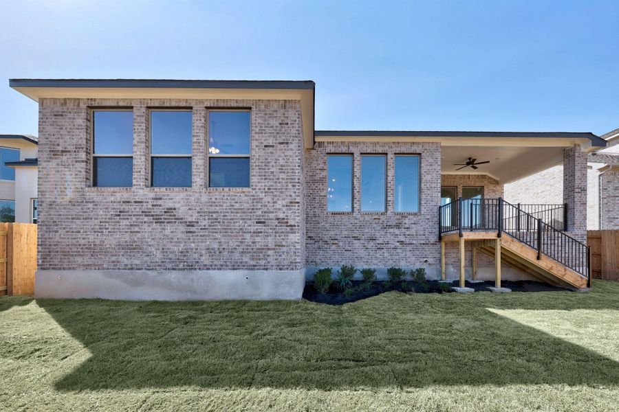 Grass is digitally enhanced. Grass is digitally enhanced.