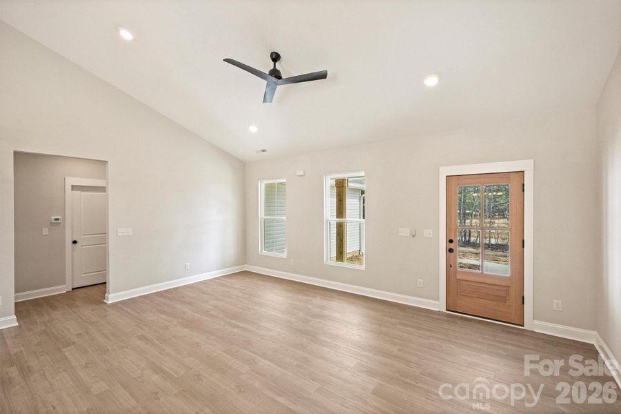 Spacious, unfurnished interior of a new home in , Lincolnton (Image 21).