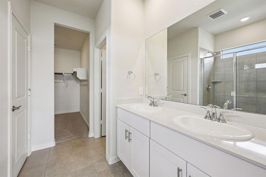 Photo is not of the actual home, but is an inspirational photo of builder’s model home and may depict options, furnishings, and/or decorator features that are not included.