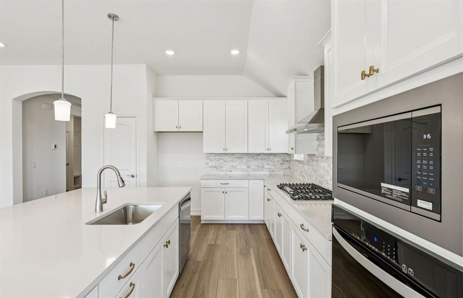 Abundant cabinet space in kitchen Abundant cabinet space in kitchen