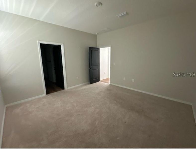 Spacious, unfurnished interior of a new home in , Brooksville (Image 10).