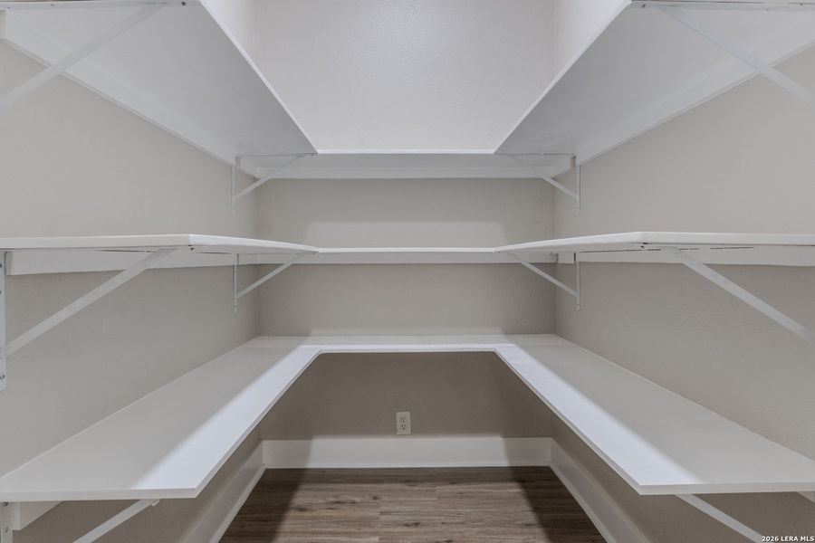 Spacious, unfurnished interior of a new home in , Lytle (Image 25).