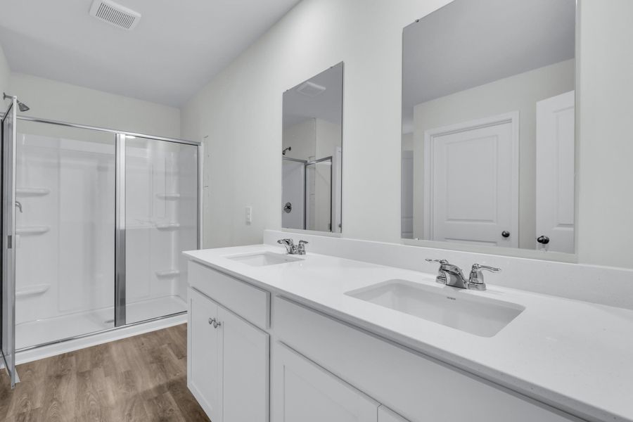 Furnished interior view inside a new home in Hillcrest, Ravenel (Image 11).