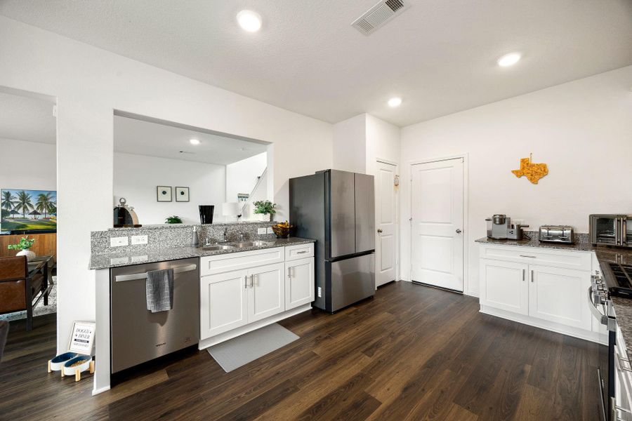 Furnished interior view inside a new home in Decker Farms, Magnolia (Image 14). Furnished interior view inside a new home in Decker Farms, Magnolia (Image 14).
