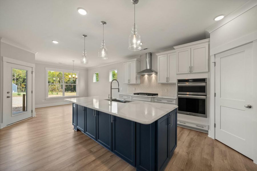 Furnished interior view inside a new home in Redland, Advance (Image 10).