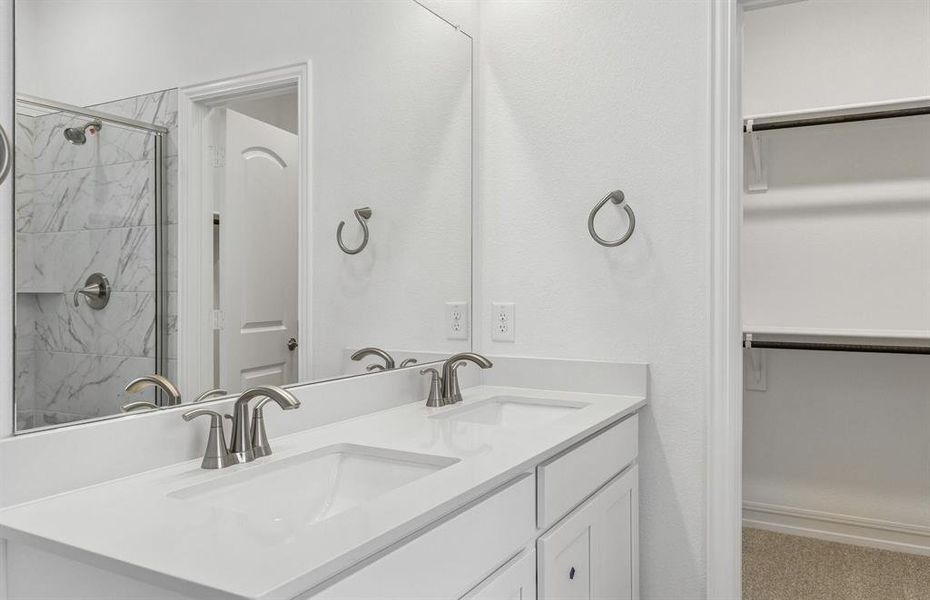 Private primary bath