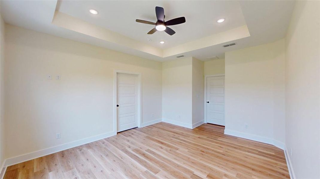 Spacious, unfurnished interior of a new home in , Bullard (Image 26).