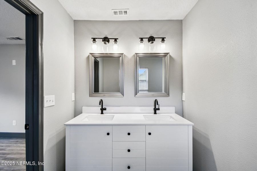 Furnished interior view inside a new home in , Jacksonville (Image 10).