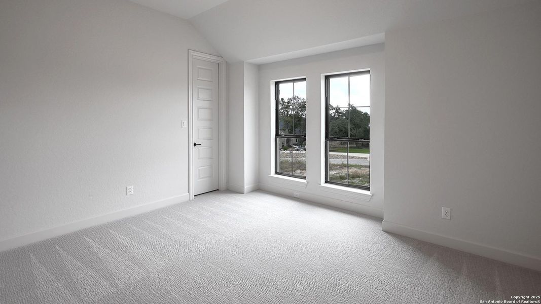 Spacious, unfurnished interior of a new home in The Preserve At Elm Creek 1 Acre, Canyon Lake (Image 16). Spacious, unfurnished interior of a new home in The Preserve At Elm Creek 1 Acre, Canyon Lake (Image 16).