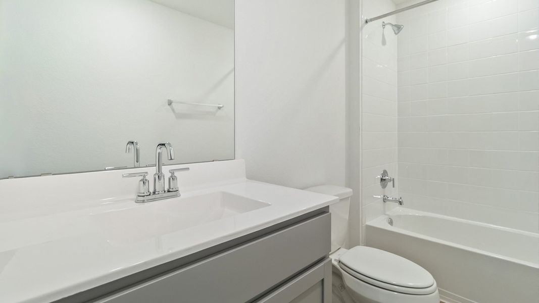 Representative interior finishes for a home built from the The Abbot by D.R. Horton in Talavera, Kyle (Image 8).