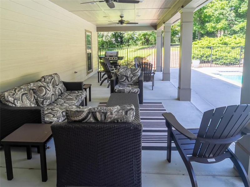 Exterior details and patio area of a home in , Blairsville (Image 43).