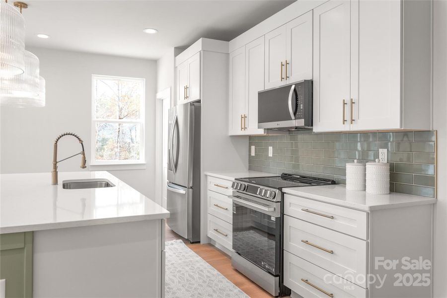 Furnished interior view inside a new home in , Lincolnton (Image 5).