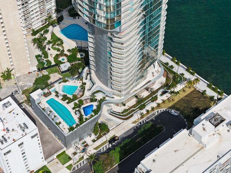 Condo located in Miami, FL showcasing its design and architecture (Image 24). Condo located in Miami, FL showcasing its design and architecture (Image 24).