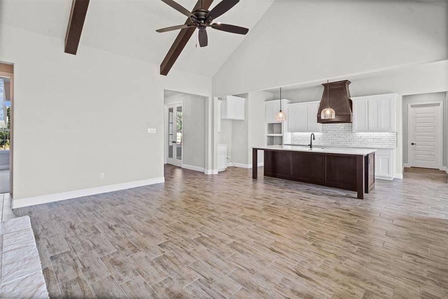 Spacious, unfurnished interior of a new home in , Weatherford (Image 12). Spacious, unfurnished interior of a new home in , Weatherford (Image 12).