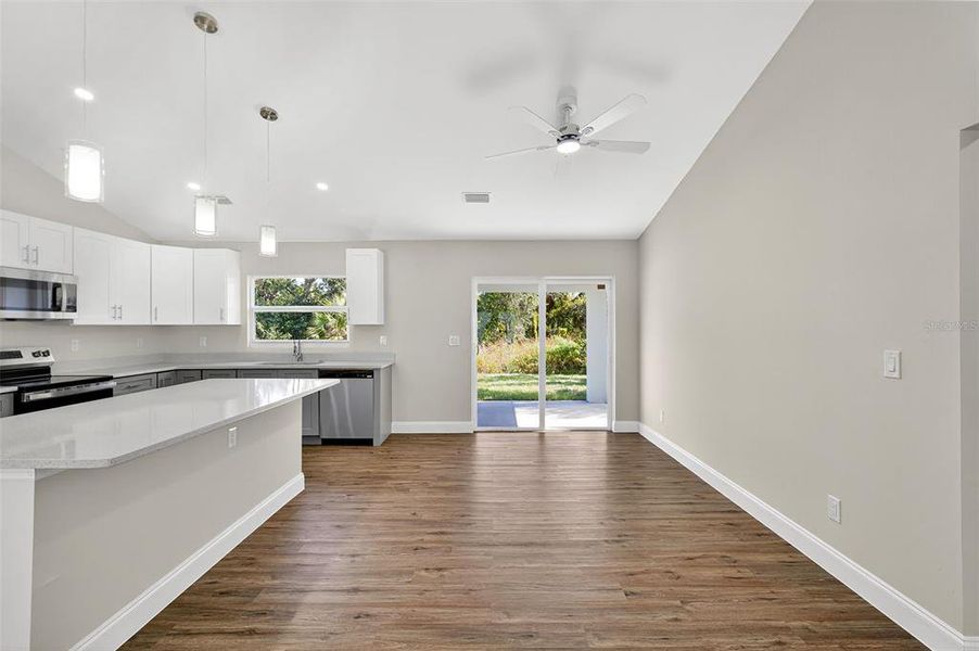 Image 28 of a home in .