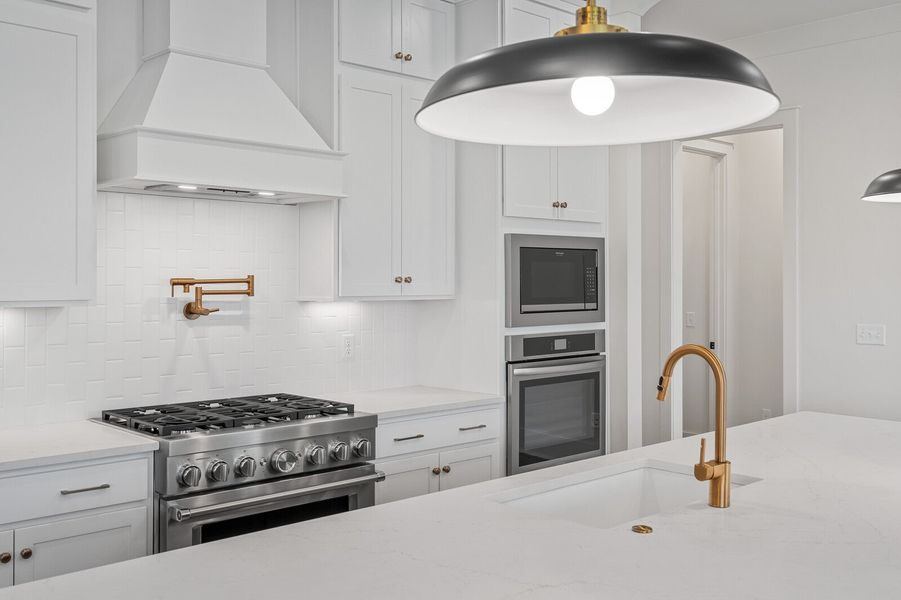 Thompson's Station, TN New Home.  - Slide 15