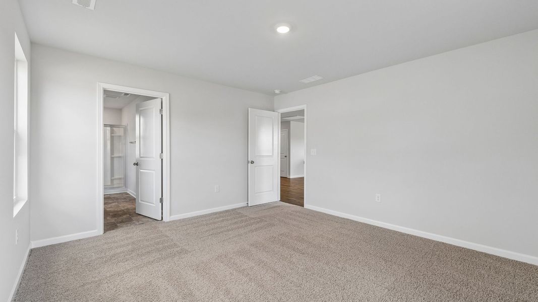 Representative unfurnished interior of a home built from the Kerry by D.R. Horton in Paddington Place, Baxter (Image 30). Representative unfurnished interior of a home built from the Kerry by D.R. Horton in Paddington Place, Baxter (Image 30).