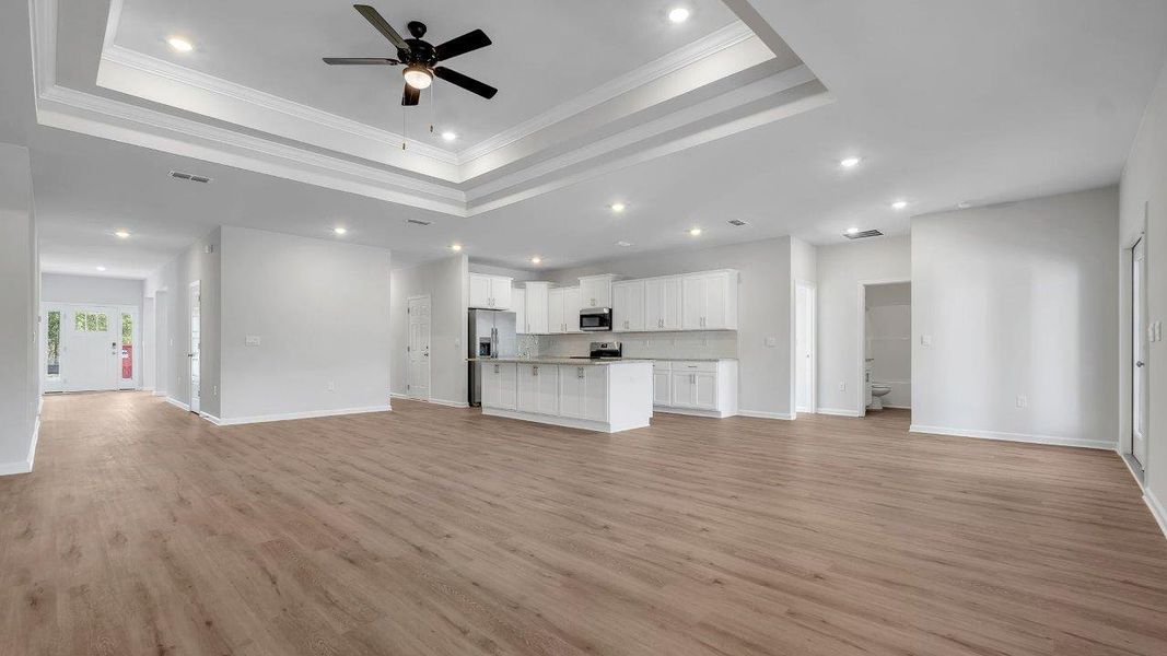 Spacious, unfurnished interior of a new home in Greystone, Crawfordville (Image 22).