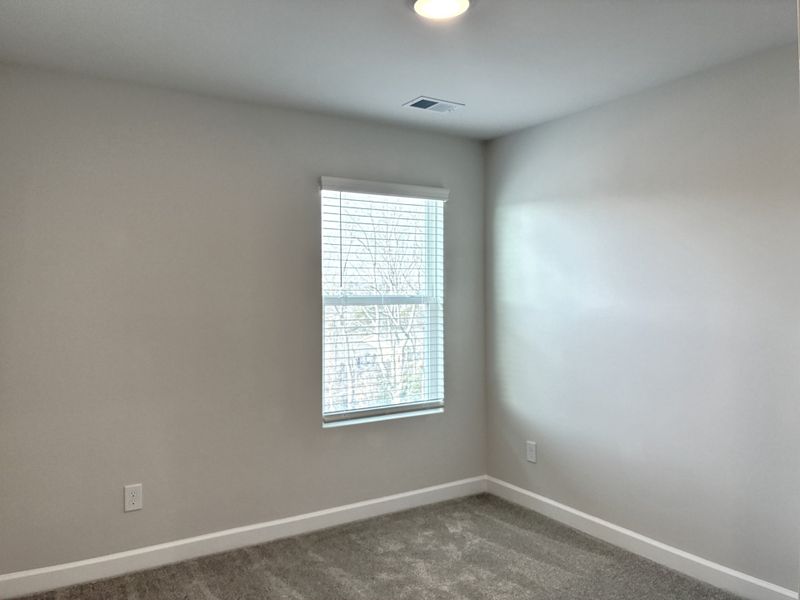 Spacious, unfurnished interior of a new home in Holly View, Greenville (Image 14).