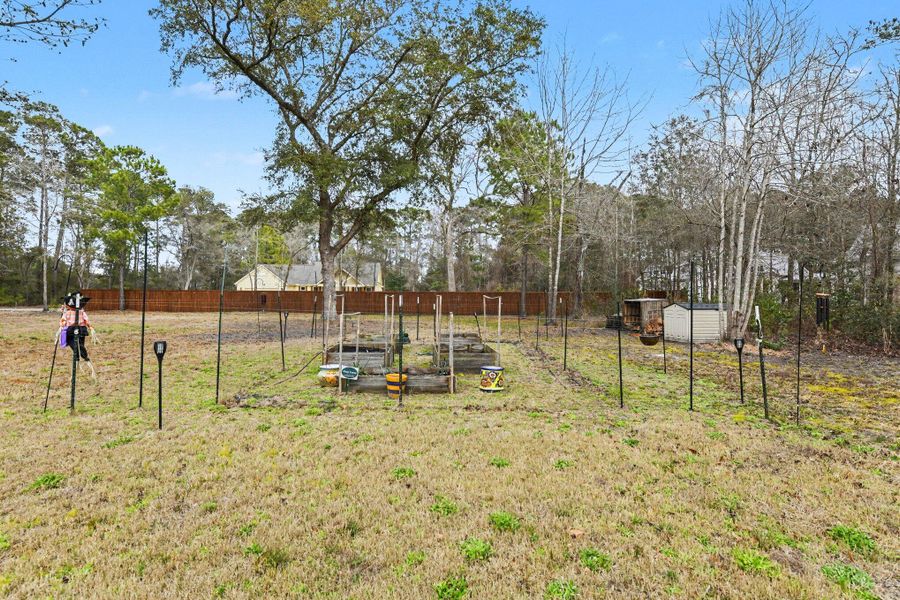 Image 38 of a home in .