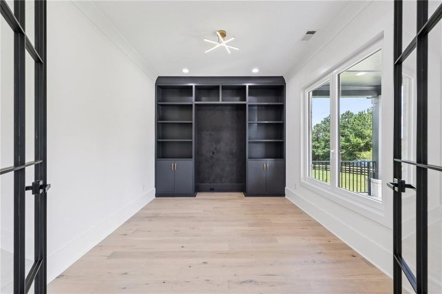 Spacious, unfurnished interior of a new home in , Buford (Image 50).