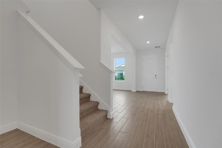 Spacious, unfurnished interior of a new home in Seaire, Parrish (Image 15).