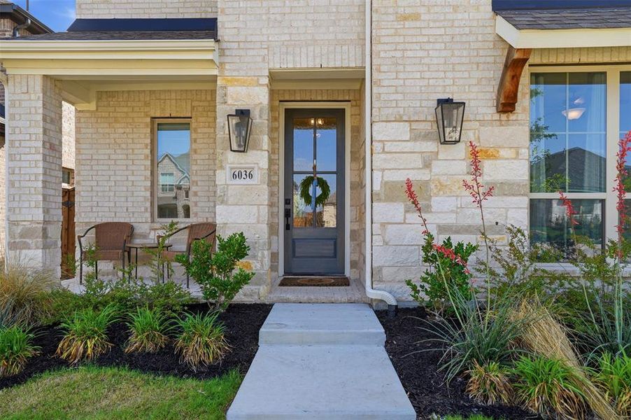 Exterior details and patio area of a home in Ventana, Fort Worth (Image 20).