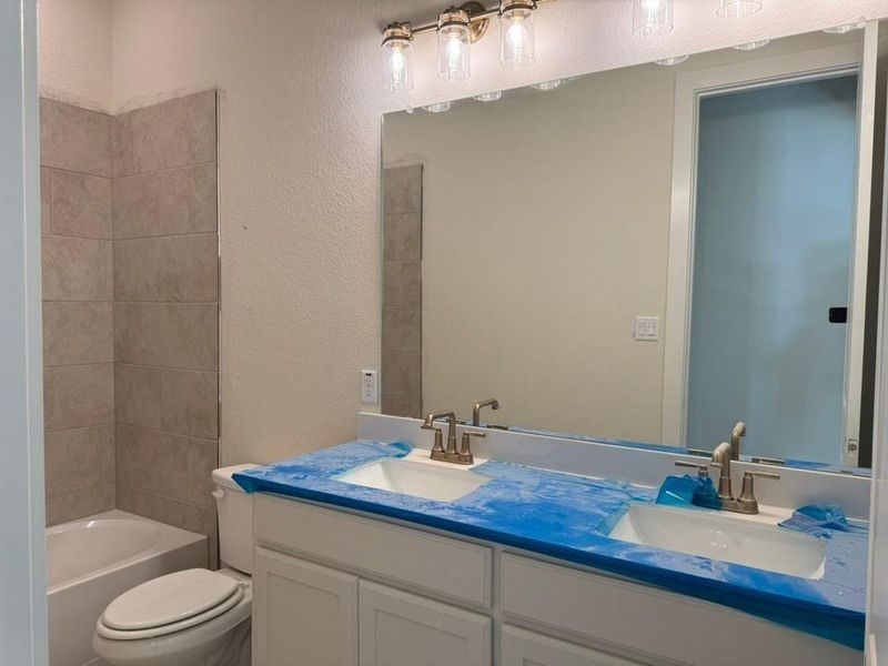 Furnished interior view inside a new home in Rocky Top, Krum (Image 4).