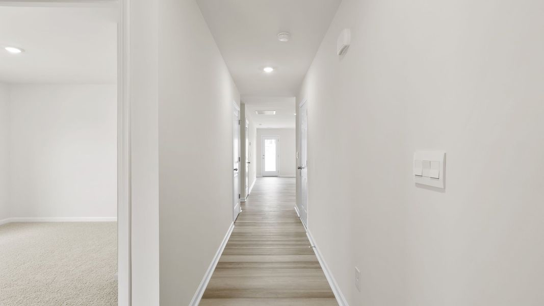 Spacious, unfurnished interior of a new home in Harper Ridge, Roebuck (Image 11). Spacious, unfurnished interior of a new home in Harper Ridge, Roebuck (Image 11).