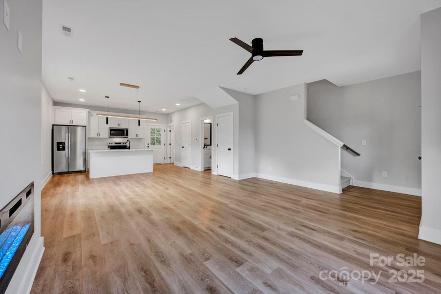 Spacious, unfurnished interior of a new home in , Salisbury (Image 12).