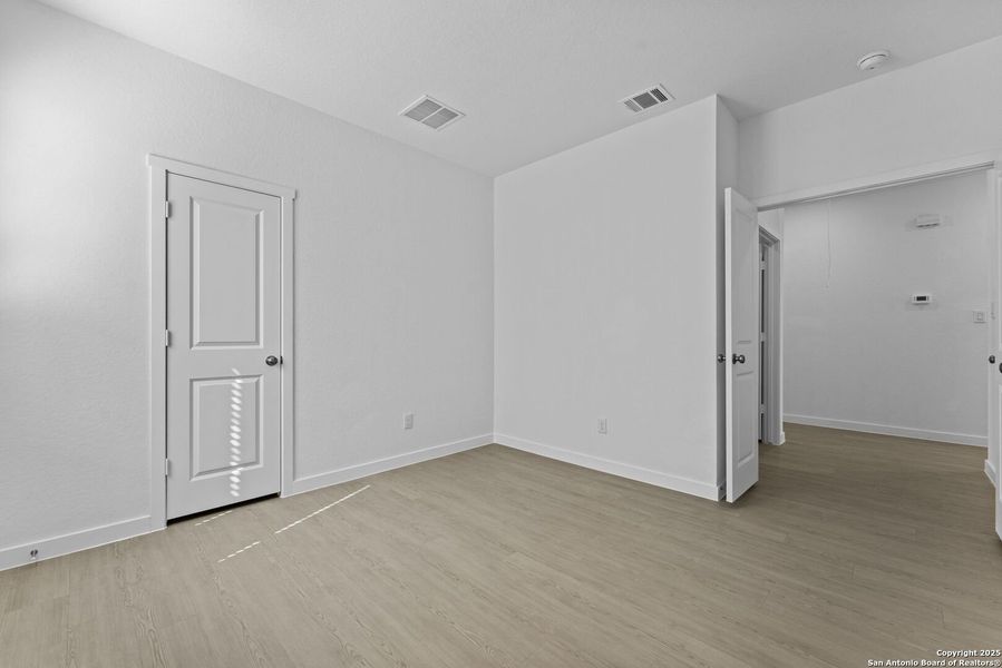 Spacious, unfurnished interior of a new home in , New Braunfels (Image 14). Spacious, unfurnished interior of a new home in , New Braunfels (Image 14).