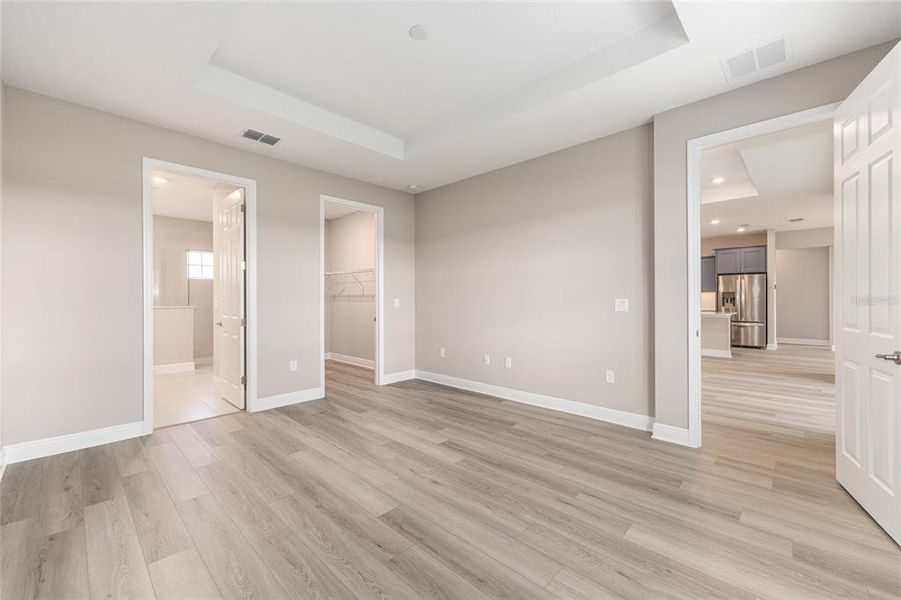 Spacious, unfurnished interior of a new home in , Ocala (Image 21).