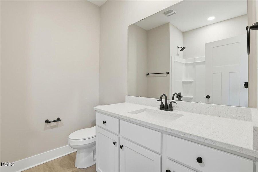 31-131 Dauphine St-31