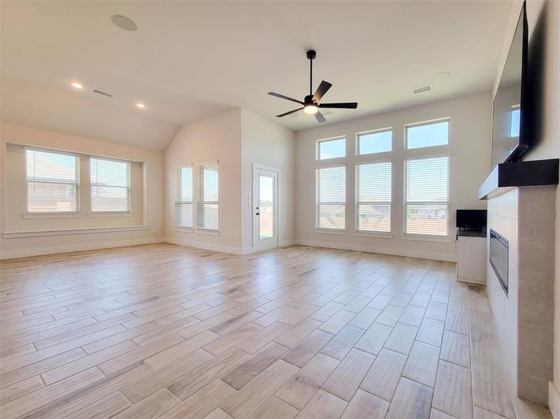 Spacious, unfurnished interior of a new home in , Midlothian (Image 17).
