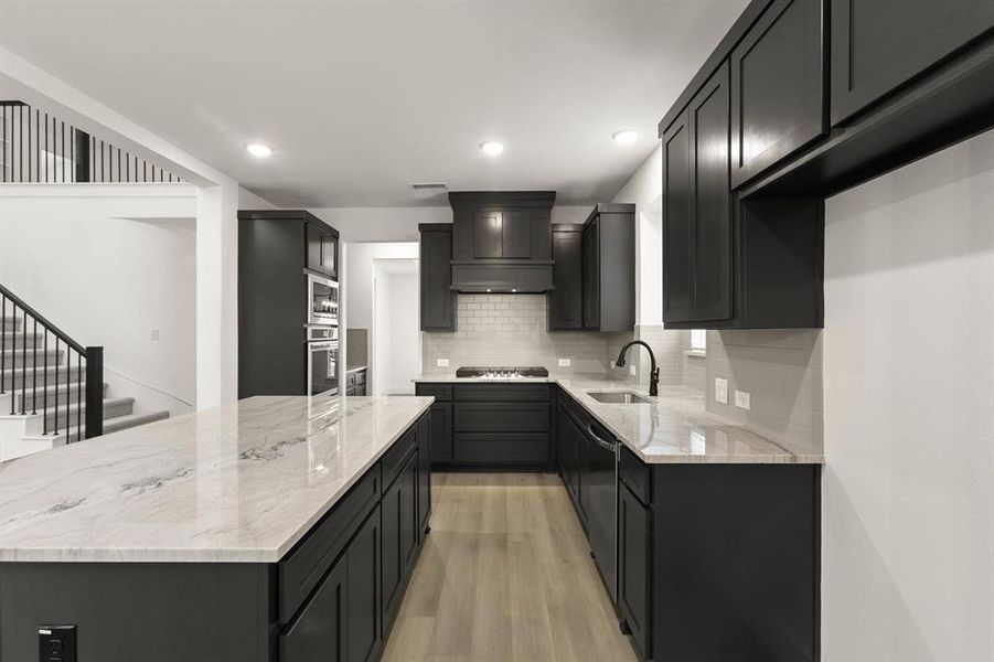 207 Tradd-Kitchen-3