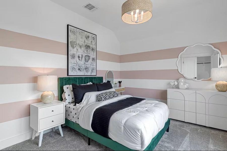Furnished interior view inside a new home in Valencia, Manvel (Image 14).