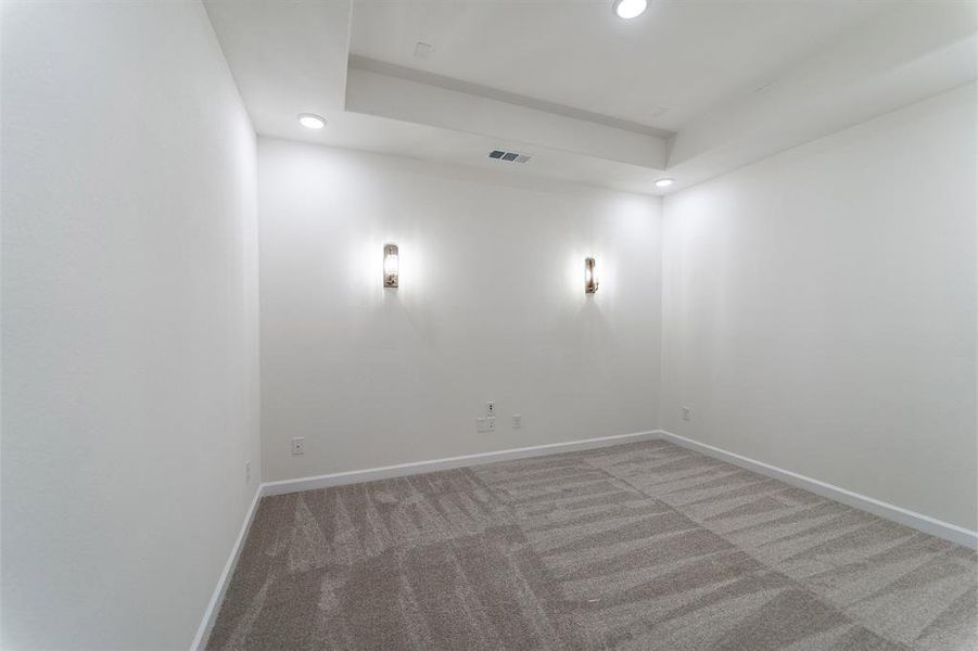 Spacious, unfurnished interior of a new home in Sonoma Verde, Rockwall (Image 19).