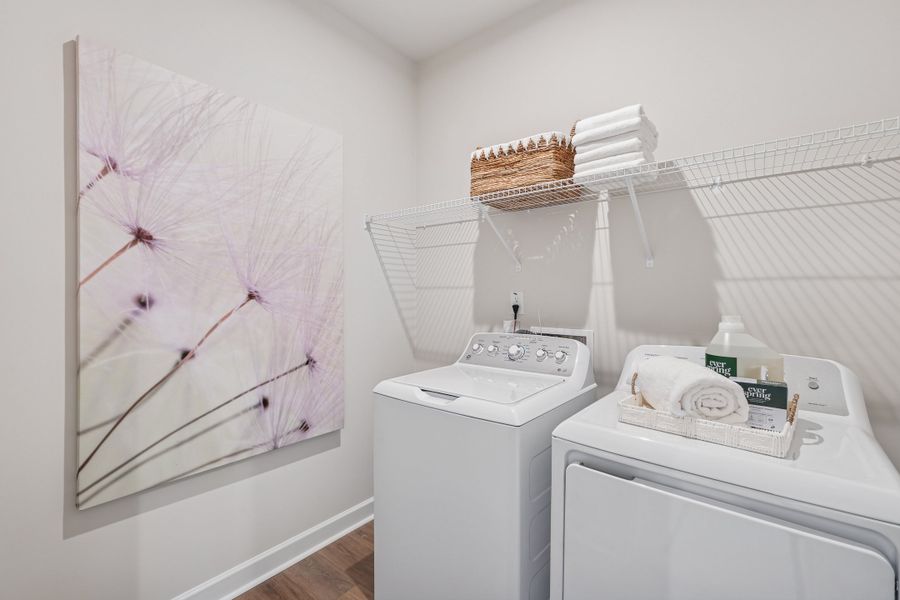 Representative interior finishes for a home built from the Sampson by Tri Pointe Homes in Holding Village, Wake Forest (Image 15). Representative interior finishes for a home built from the Sampson by Tri Pointe Homes in Holding Village, Wake Forest (Image 15).