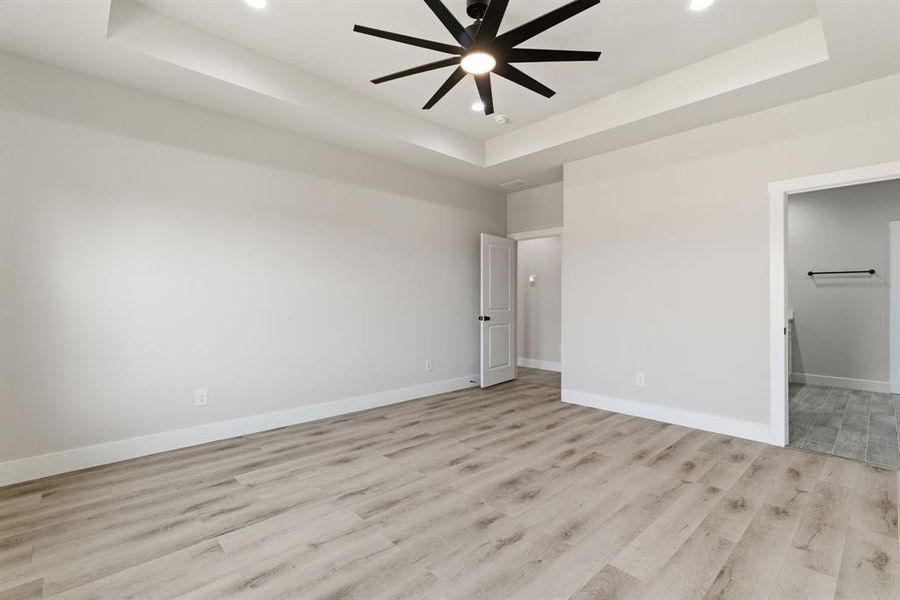 Spacious, unfurnished interior of a new home in , Bridgeport (Image 26).