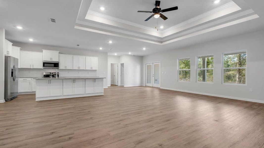 Spacious, unfurnished interior of a new home in Greystone, Crawfordville (Image 27).