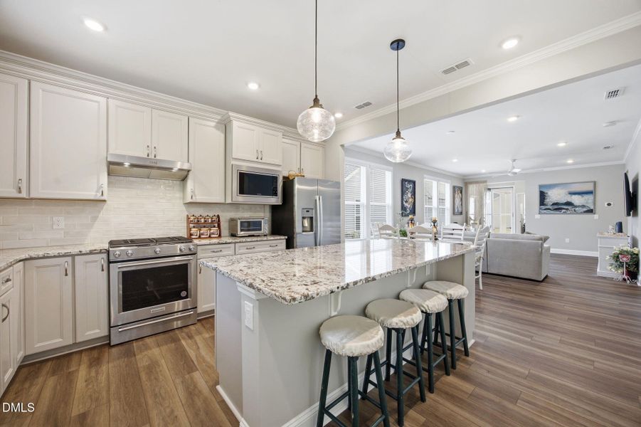 27-web-or-mls-img_6666