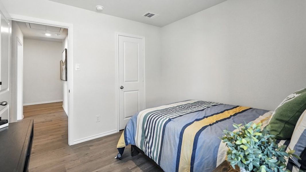 Furnished interior view inside a new home in Saddlebrook, Waxahachie (Image 5).