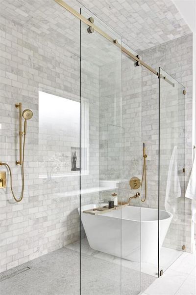 Furnished interior view inside a new home in , Dallas (Image 14).