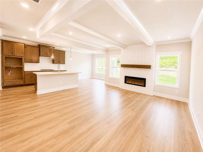 Spacious, unfurnished interior of a new home in Ponderosa Farms Estates, Gainesville (Image 34).