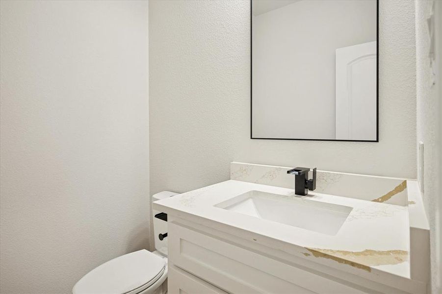 Image 36 of a home in .